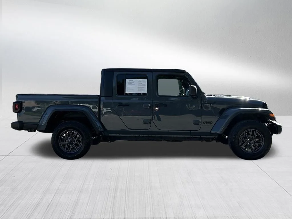 Certified Used 2025 Gray Jeep Sport S image 4