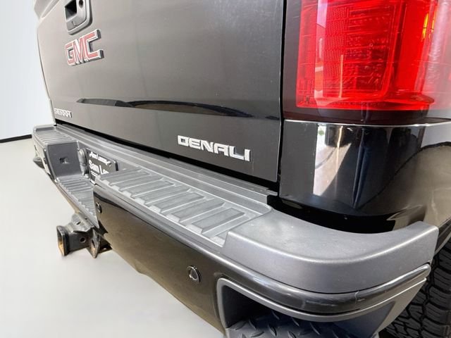 Used 2016 Black GMC Denali image 39