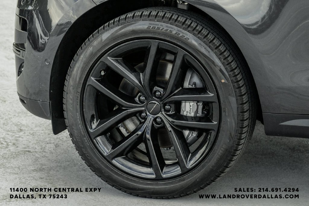 New 2026 Carpathian Gray Land Rover SE image 55