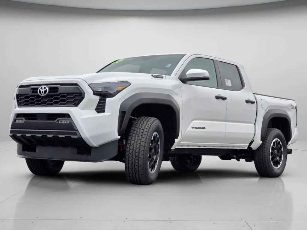 2025 Toyota Tacoma TRD Off Road - Photo 20