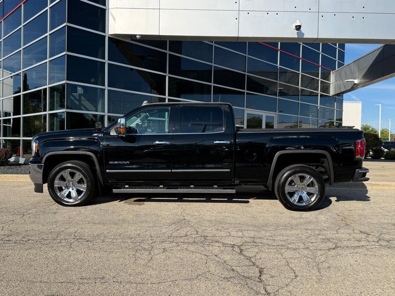 Used 2018 Onyx Black GMC SLT image 6
