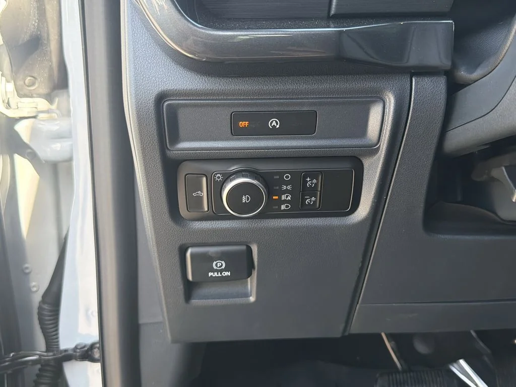 New 2025 Space White Metallic Ford STX® image 38