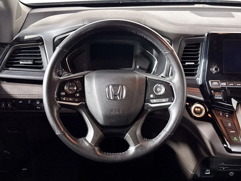 Used 2023 Silver Honda Elite image 13