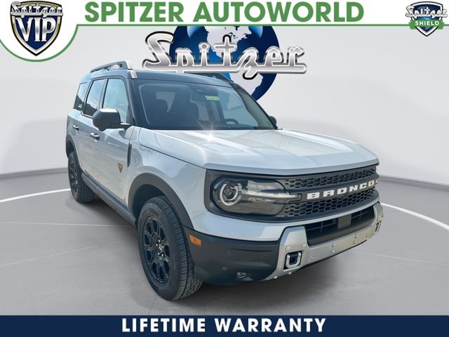 New 2026 White Ford Badlands image 1