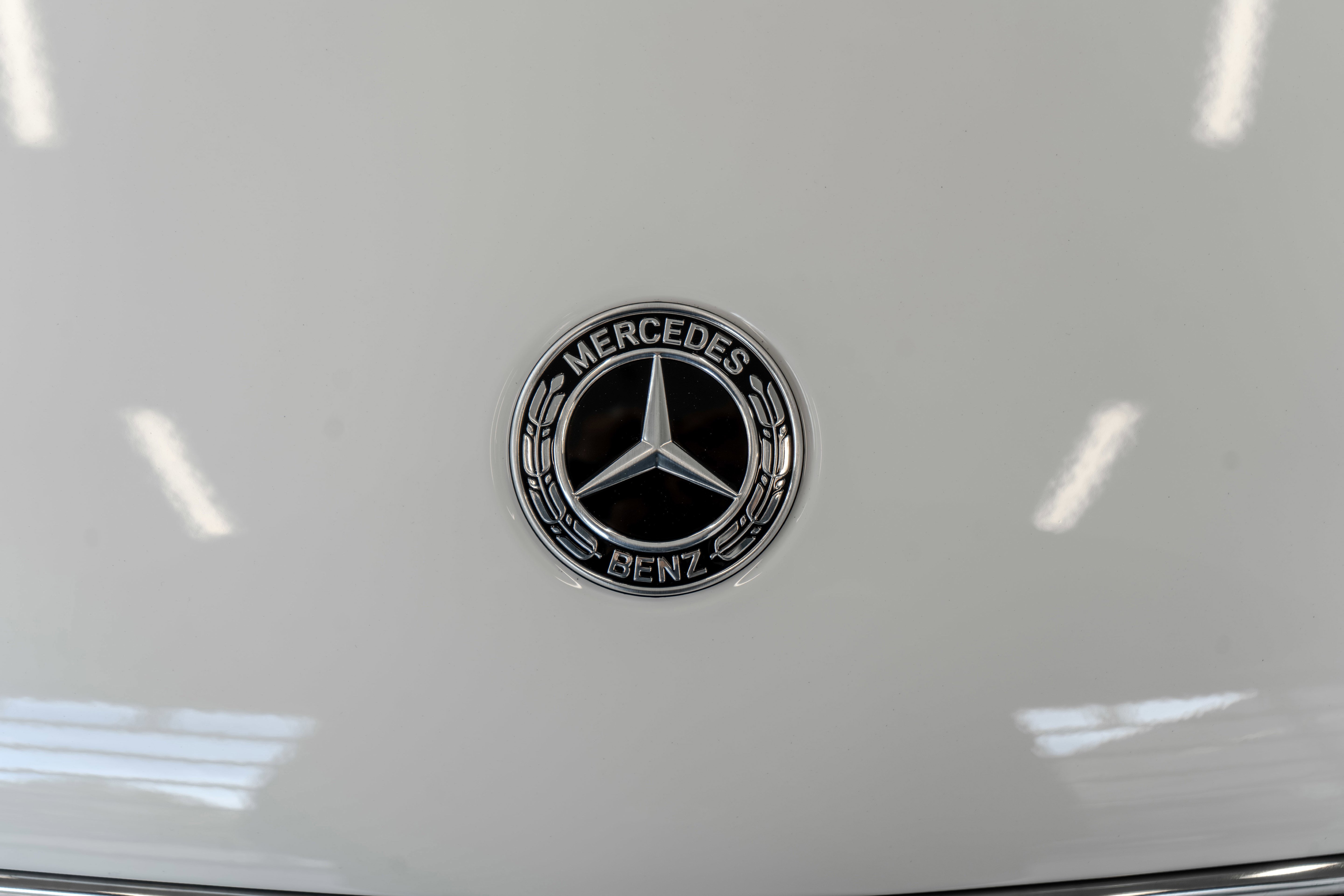 New 2026 Polar White Mercedes-Benz GLC 300 image 40