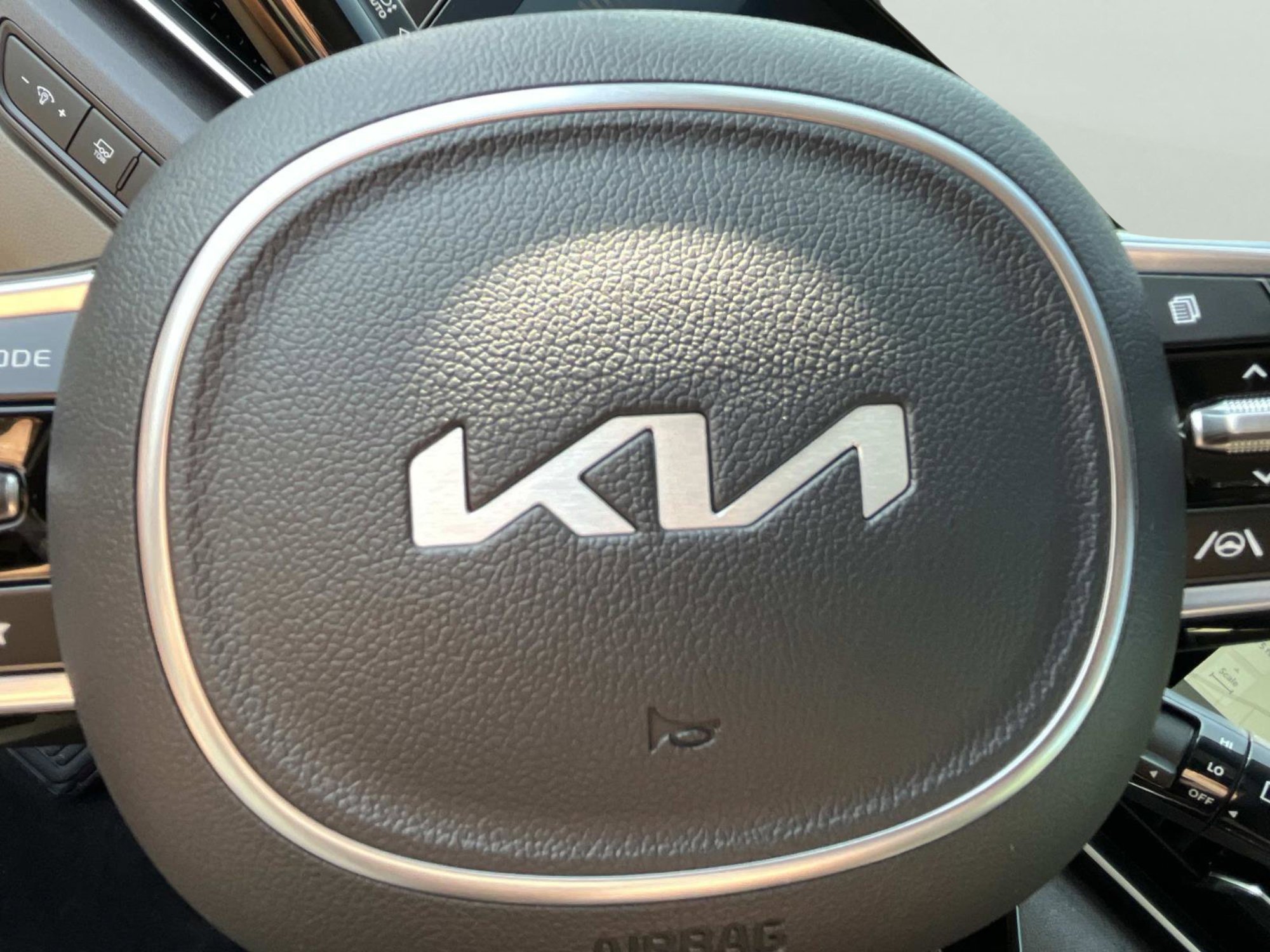 New 2026 Ivory Silver Kia EX image 26