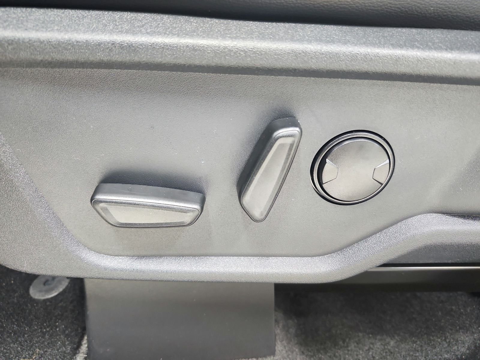 New 2026 Desert Sand Ford Badlands® image 20