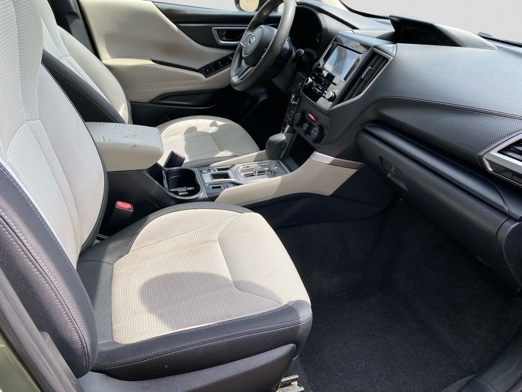 Used 2021 Green Subaru Base image 22