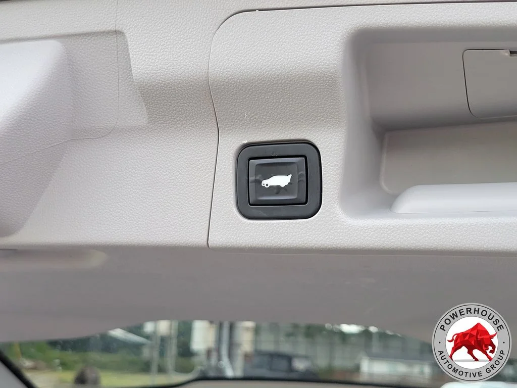 Used 2019 Gray GMC SLE-2 image 14