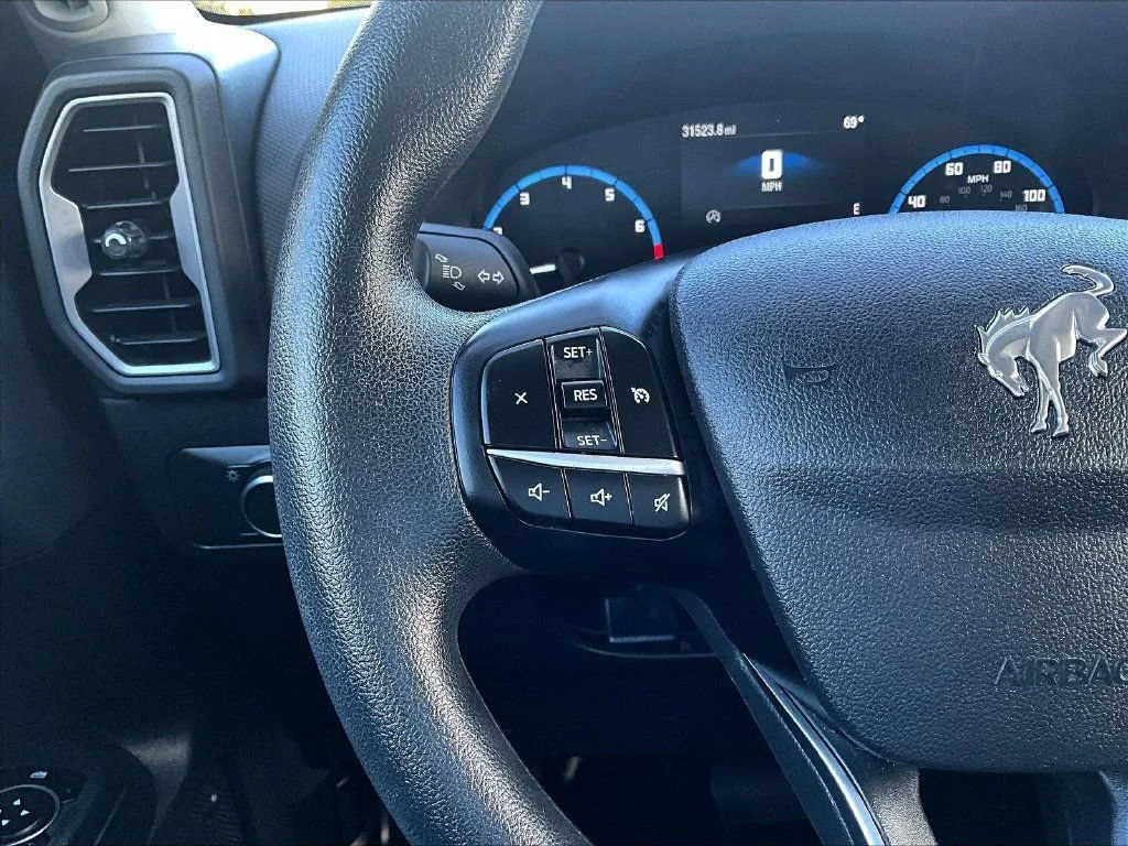 Used 2022 Blue Metallic Ford Big Bend image 13
