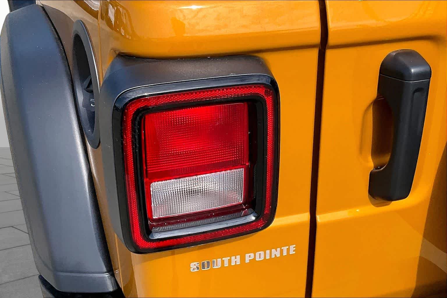 New 2026 Goldilocks Exterior Paint Jeep Sport image 14