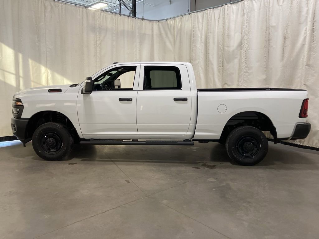 New 2026 Bright White Clear-Coat Exterior Paint RAM Tradesman image 18
