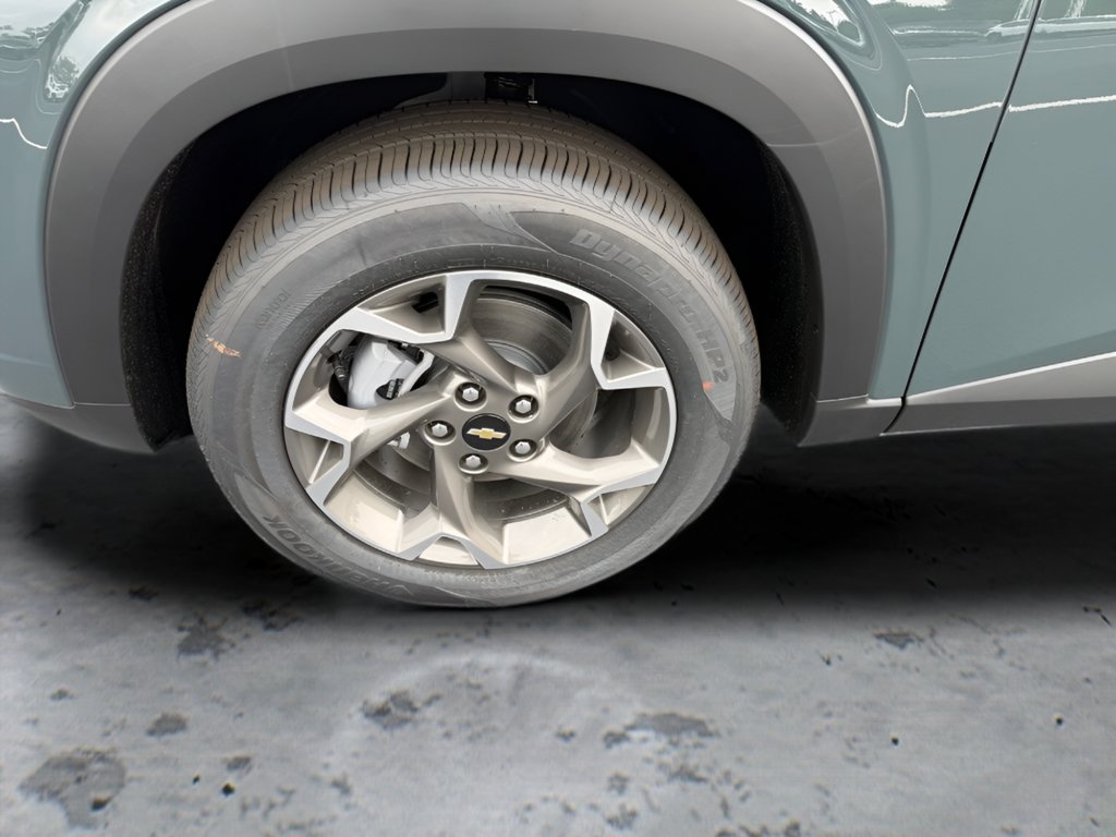 2026 Chevrolet Trax LT - Photo 40