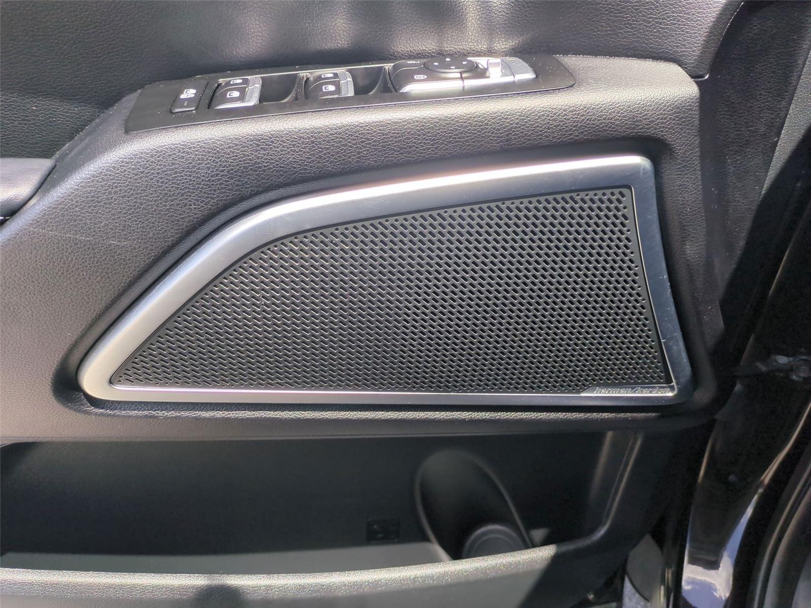 Used 2021 Black Copper Kia SX image 17