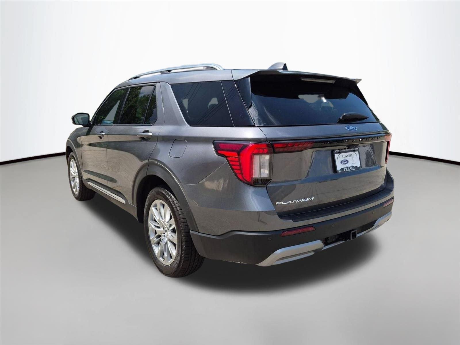 New 2026 Carbonized Gray Metallic Ford Platinum™ image 7