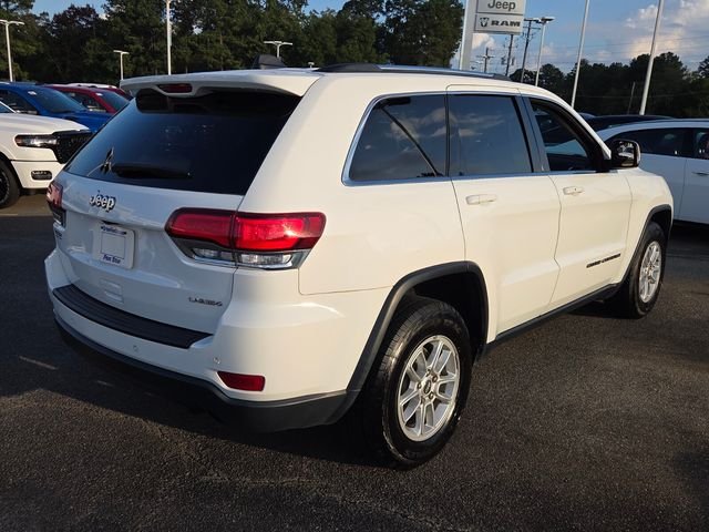 Used 2020 White Jeep Laredo E image 13