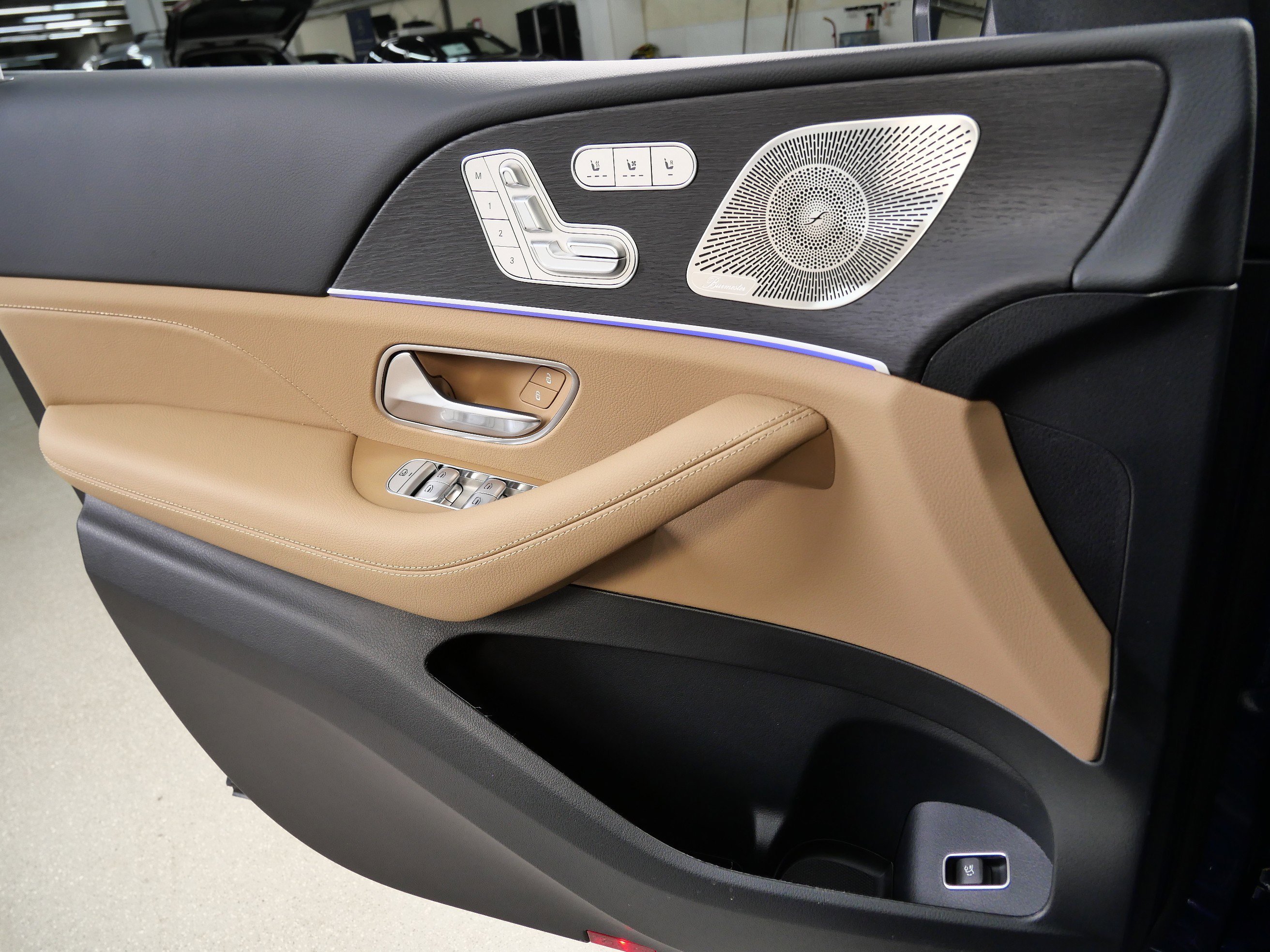 New 2026 Twilight Blue Metallic Mercedes-Benz GLE 350 image 13