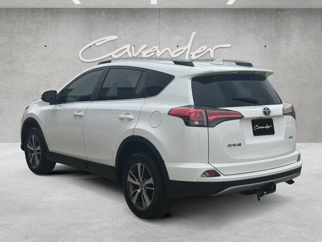 Used 2017 Super White Toyota XLE image 15