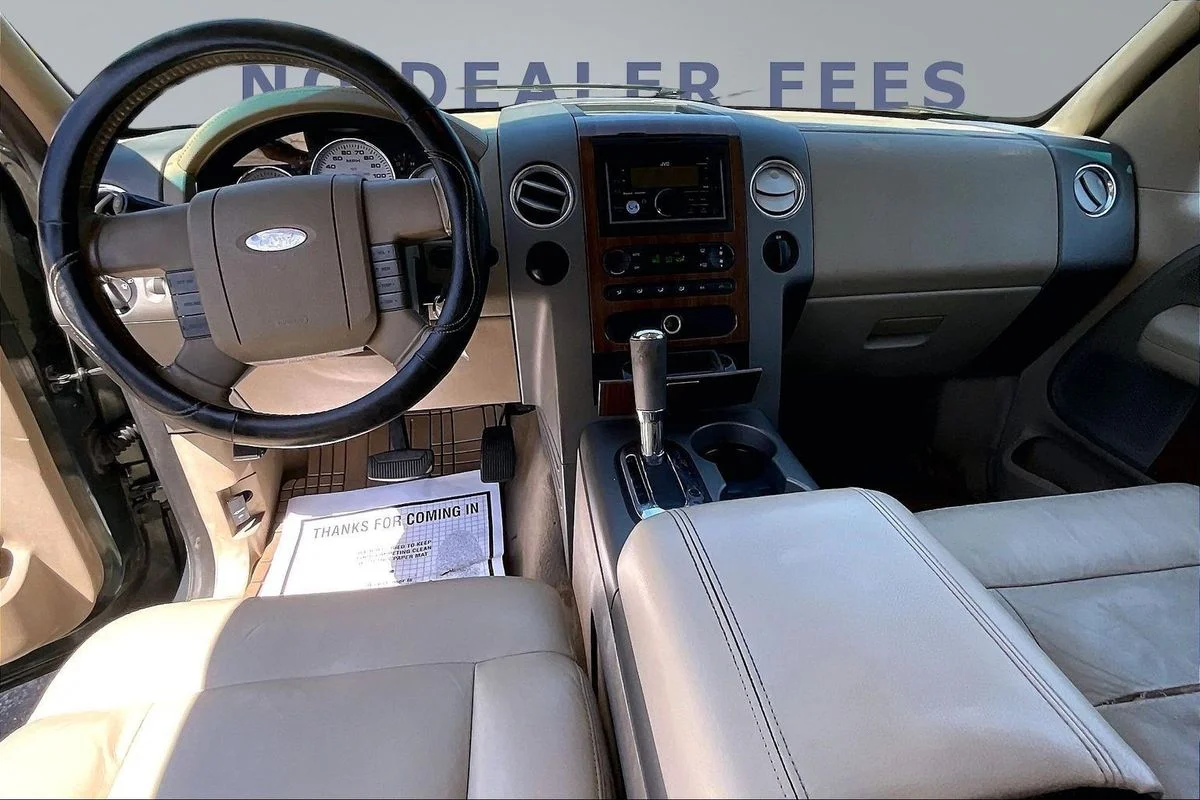 Used 2004 Green Ford LARIAT image 8