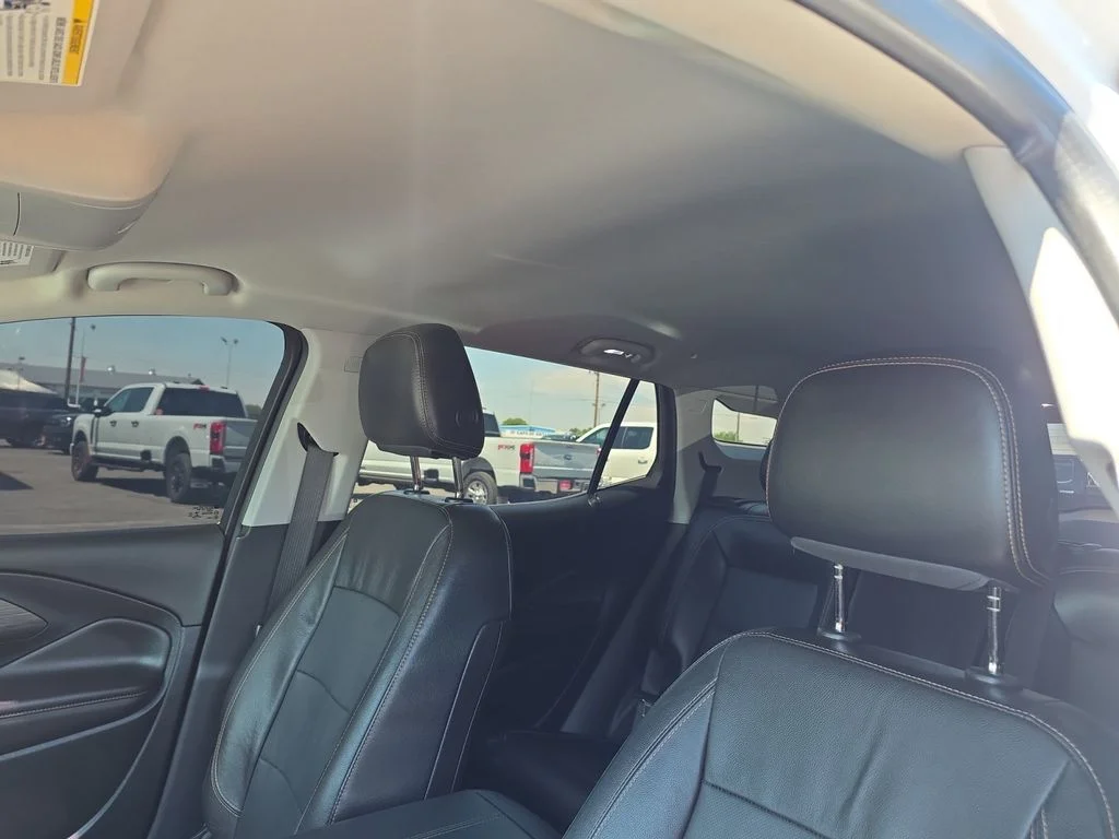 Used 2020 Summit White GMC SLT image 17