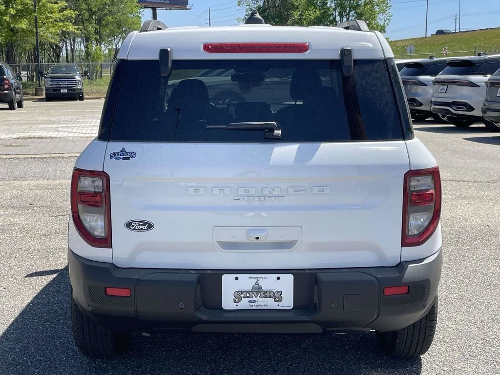 New 2026 White Ford Big Bend image 4