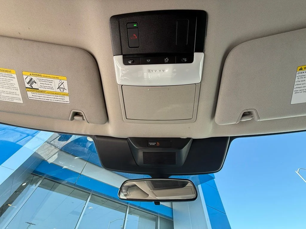 Used 2024 Gray Nissan SV image 31