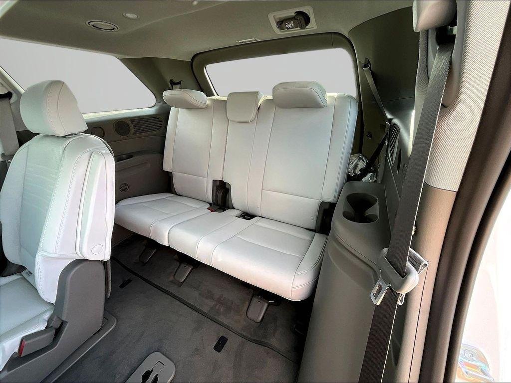 New 2026 White Hyundai Limited AWD image 24