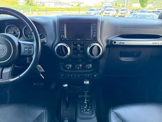 Used 2014 Black Clearcoat Jeep Unlimited Rubicon image 20