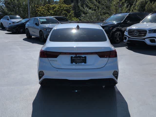 Used 2023 Snow White Pearl Kia LXS image 7