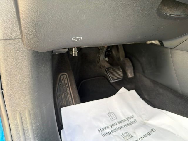 Used 2024 Blue Jeep Latitude image 28