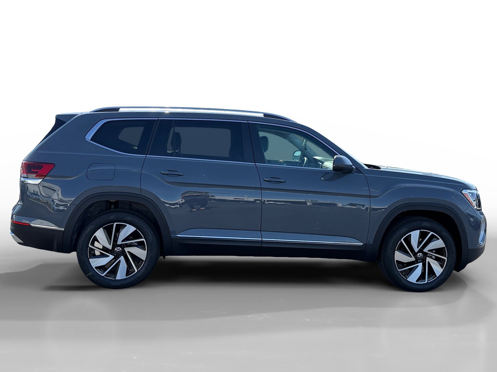 New 2026 Pure Gray Volkswagen 2.0T SEL image 6