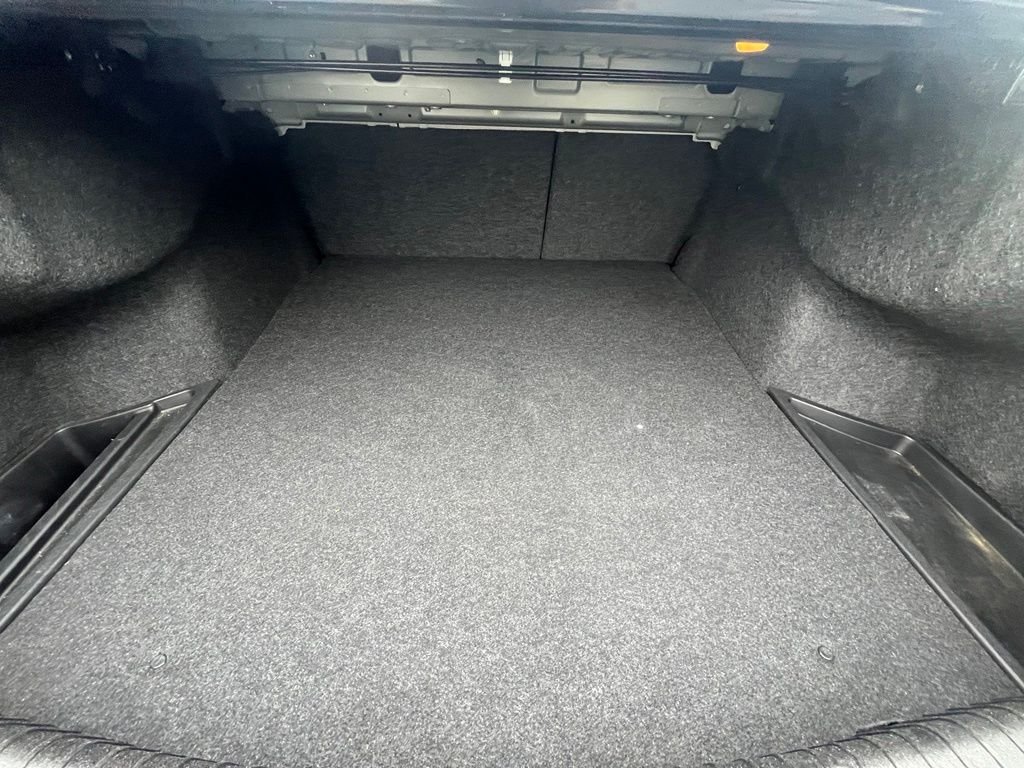 Used 2018 Black Mazda Touring image 29
