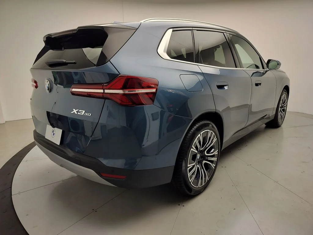 New 2026 Arctic Race Blue metallic BMW 30 xDrive image 3