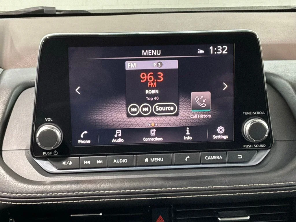Used 2021 Gun Metallic Nissan SV image 14