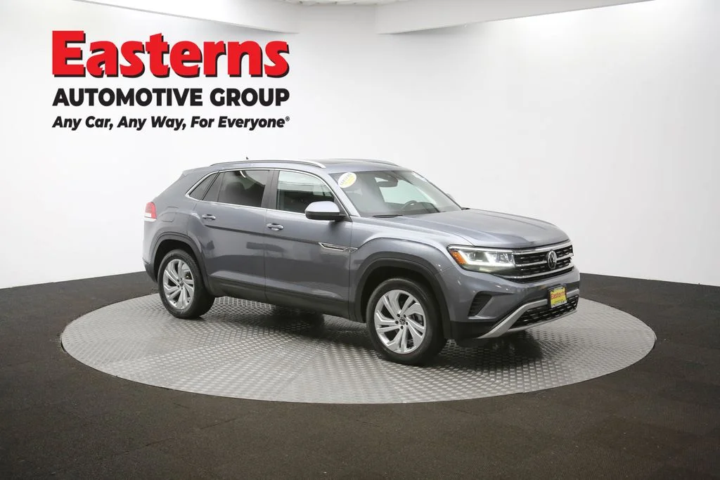 Used 2021 Gray Volkswagen 2.0T SEL image 49