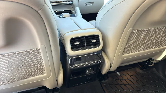 Used 2021  Mercedes-Benz GLE 450 image 21