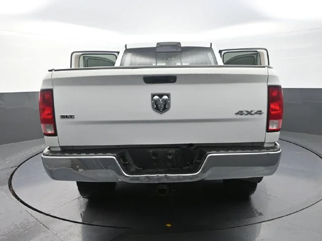 Used 2016 White Ram SLT image 44