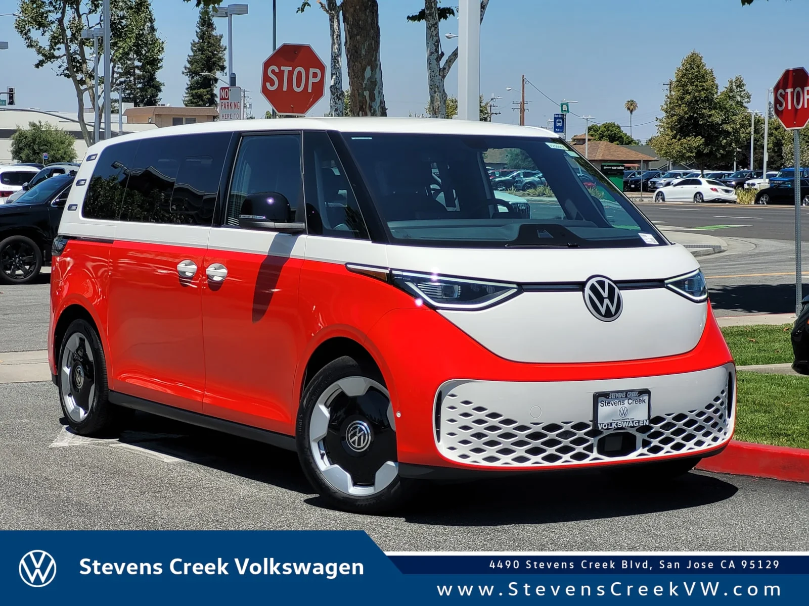 2025 Volkswagen ID. Buzz Pro S's photo
