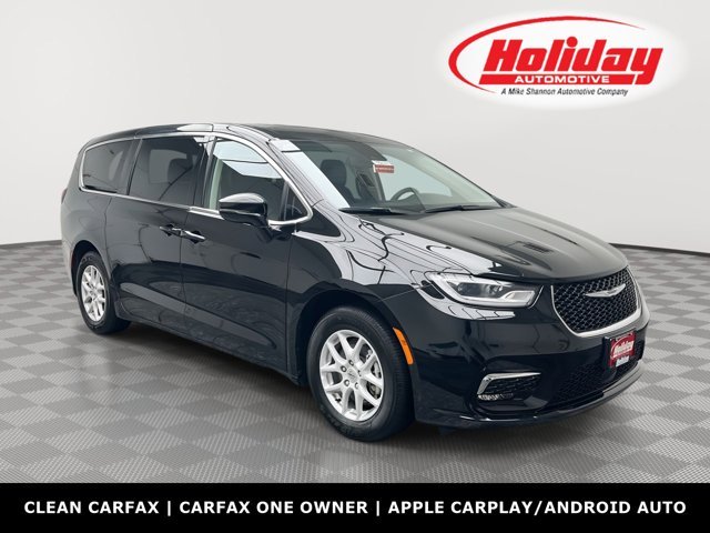 2024 Chrysler Pacifica Touring L's photo