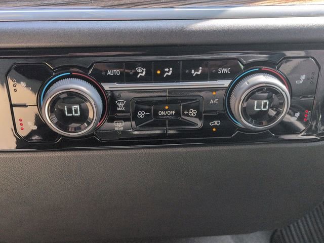 Used 2025 Black Chevrolet LT (2FL) image 21