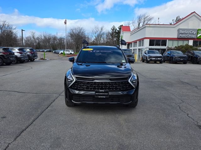 Used 2025 Black Kia X-Line image 4