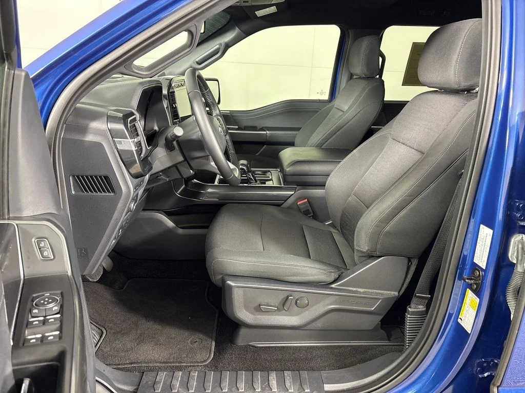 Certified Used 2022 Blue Ford XLT image 30