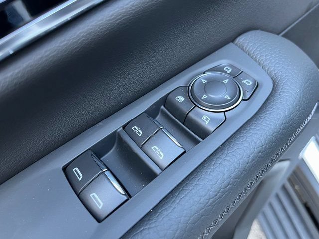 2026 GMC Yukon XL Denali - Photo 10
