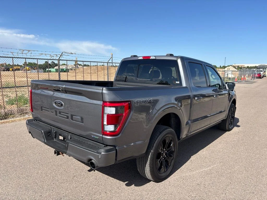 Used 2023 Gray Ford Lariat image 4