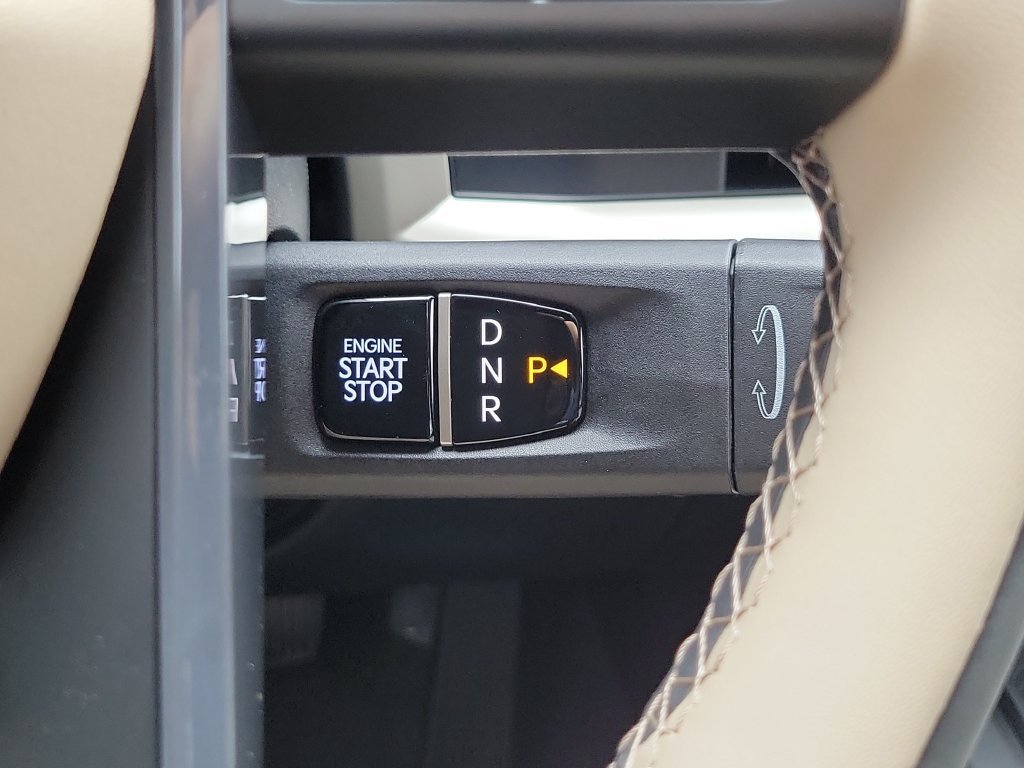 New 2027 Ebony Black Kia EX image 32