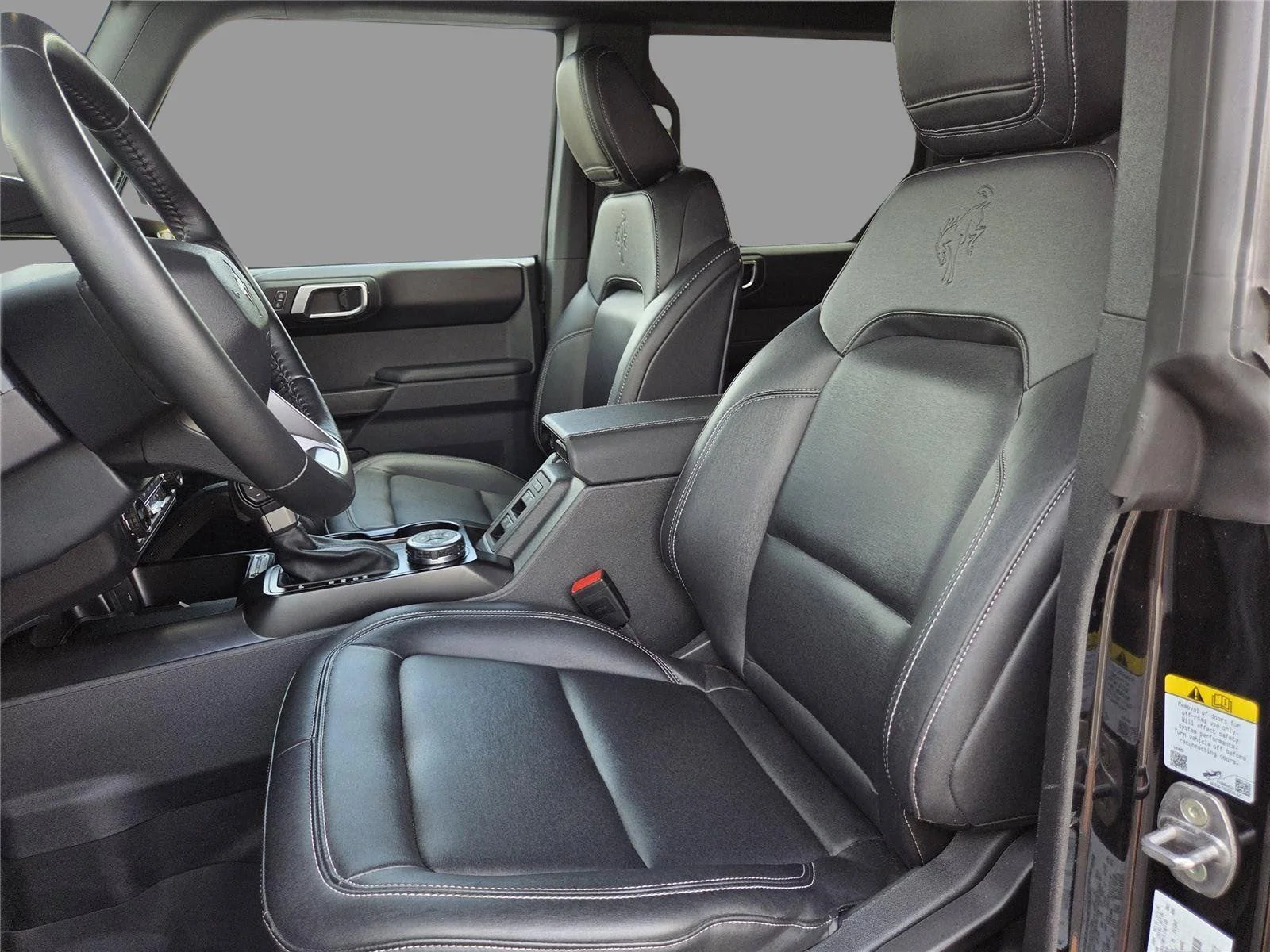 Used 2025 Shadow Black Ford Badlands image 16