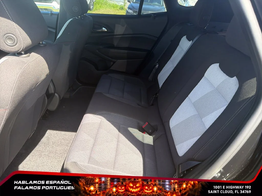 Used 2024 Mosaic Black Metallic Chevrolet 1RS image 26