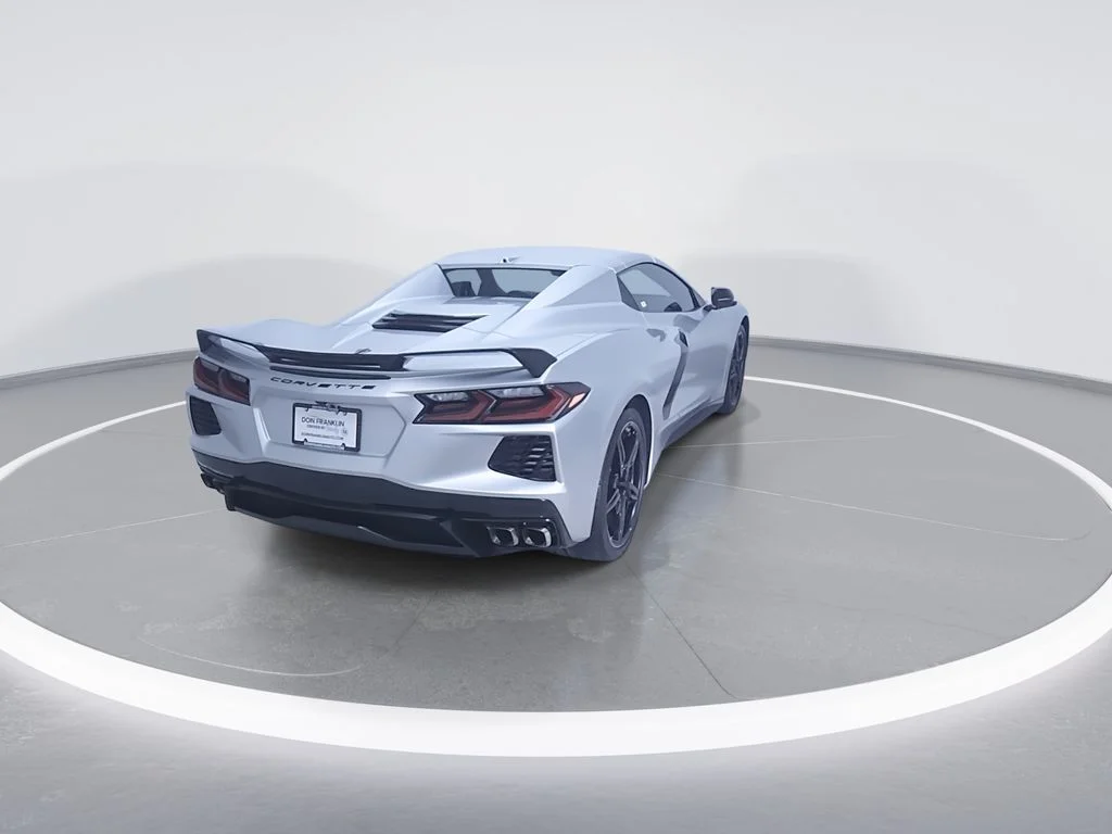 Used 2020 Silver Chevrolet Stingray image 8