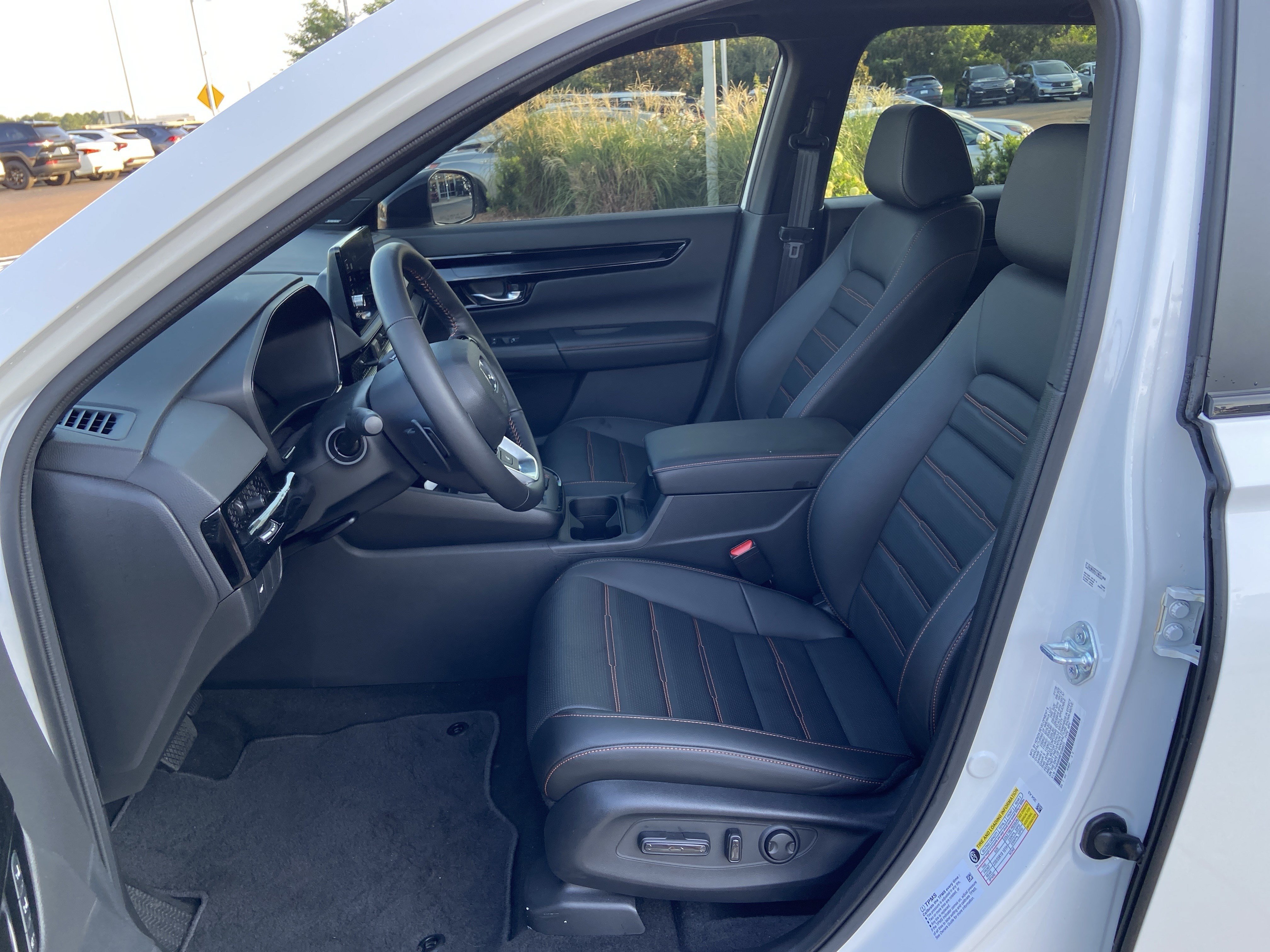 Used 2026 Platinum White Pearl Honda Sport Touring image 34