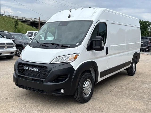 New 2026 Bright White Clear-Coat Exterior Paint RAM High Roof image 8